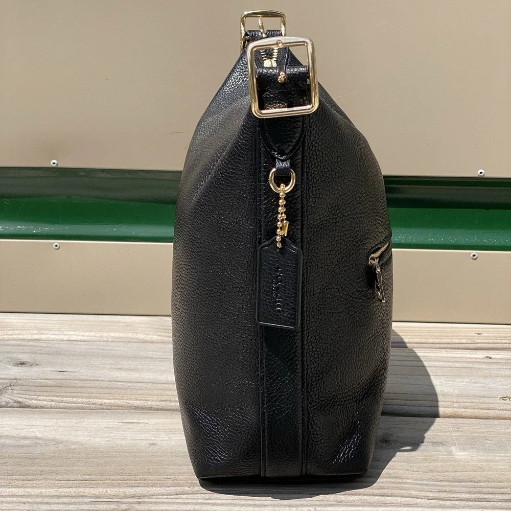 Coach Val Duffle C2818 Black Pebble Leather Shoulder Crossbody Bag